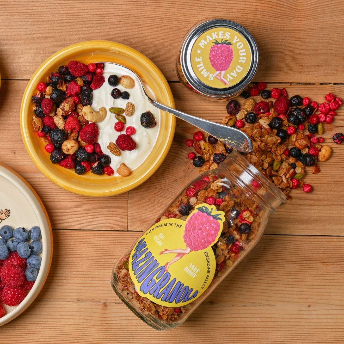 Handgeröstetes Granola kaufen ♥ bio & natursüss | amazinGranola ...